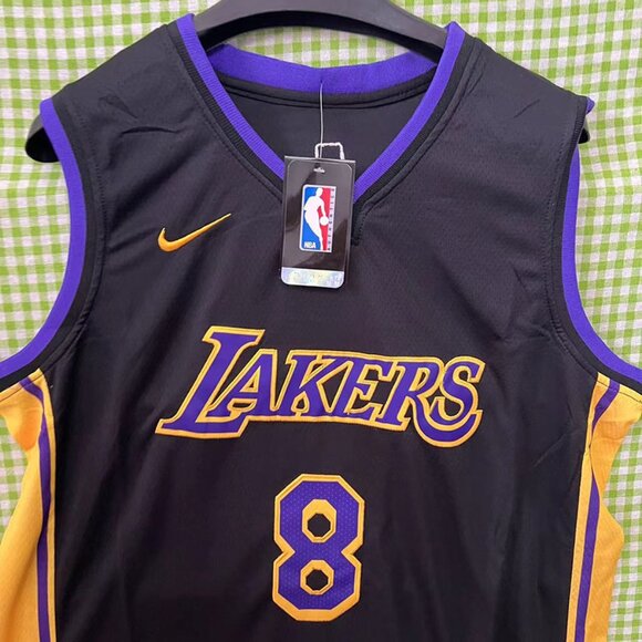 Nike Los Angeles Lakers #8 Kobe Bryant Black Black Mamba Swingman Jersey - Picture 3 of 6
